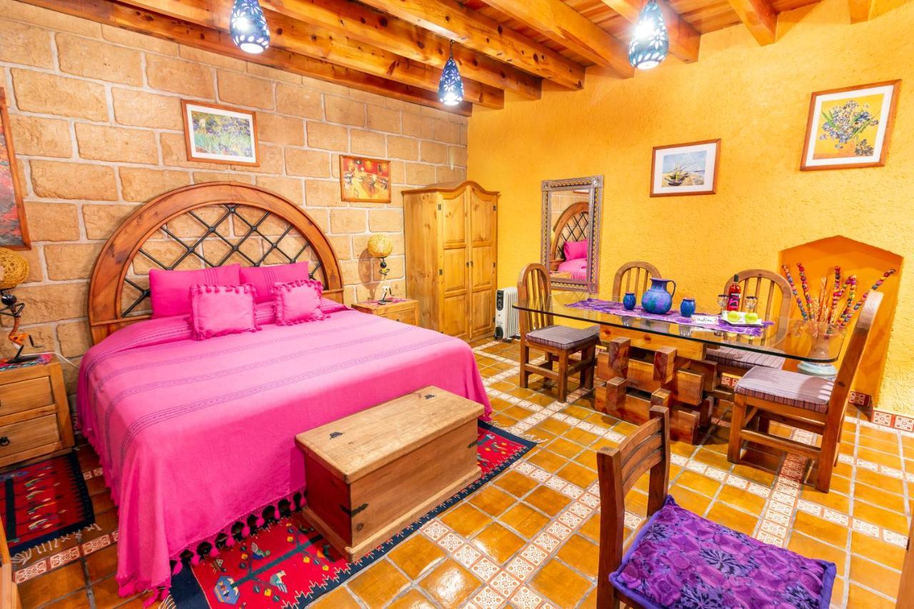 Mex Suites Casa Azul B&B Cidade do México Exterior foto