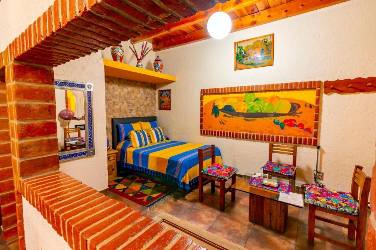 Mex Suites Casa Azul B&B Cidade do México Exterior foto